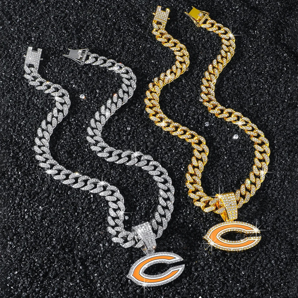 Men's Hip-Hop Personality Oval C-Shaped Team Logo Pendant Necklace Ice Chain
Men's Hip-Hop Personality Oval C-Shaped Team Logo Pendant Necklace Ice Chain