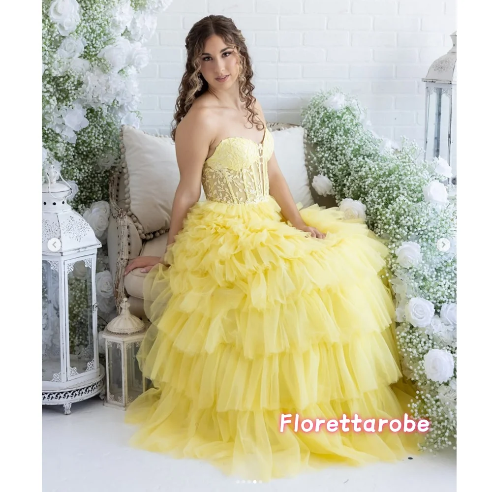 Elegant Appliquins Lace Sleeveless Evening Dresses Tiered A-Line Formal Light Yellow Birthday Party Prom Gowns Customized
Elegant Appliquins Lace Sleeveless Evening Dresses Tiered A-Line Formal Light Yellow Birthday Party Prom Gowns Customized