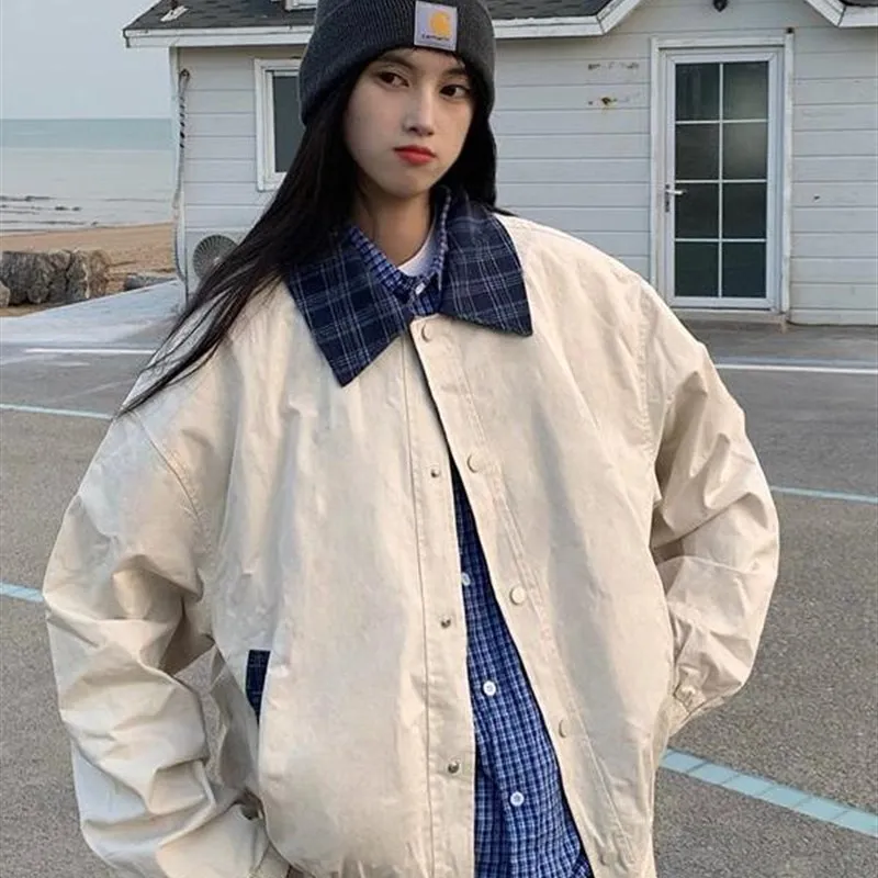 American Retro Plaid Patchwork Collar Jaet Loose Men's Top Outerwear Trendy Couple New Sle Autumn Spring Seasonal Wear
American Retro Plaid Patchwork Collar Jaet Loose Men's Top Outerwear Trendy Couple New Sle Autumn Spring Seasonal Wear