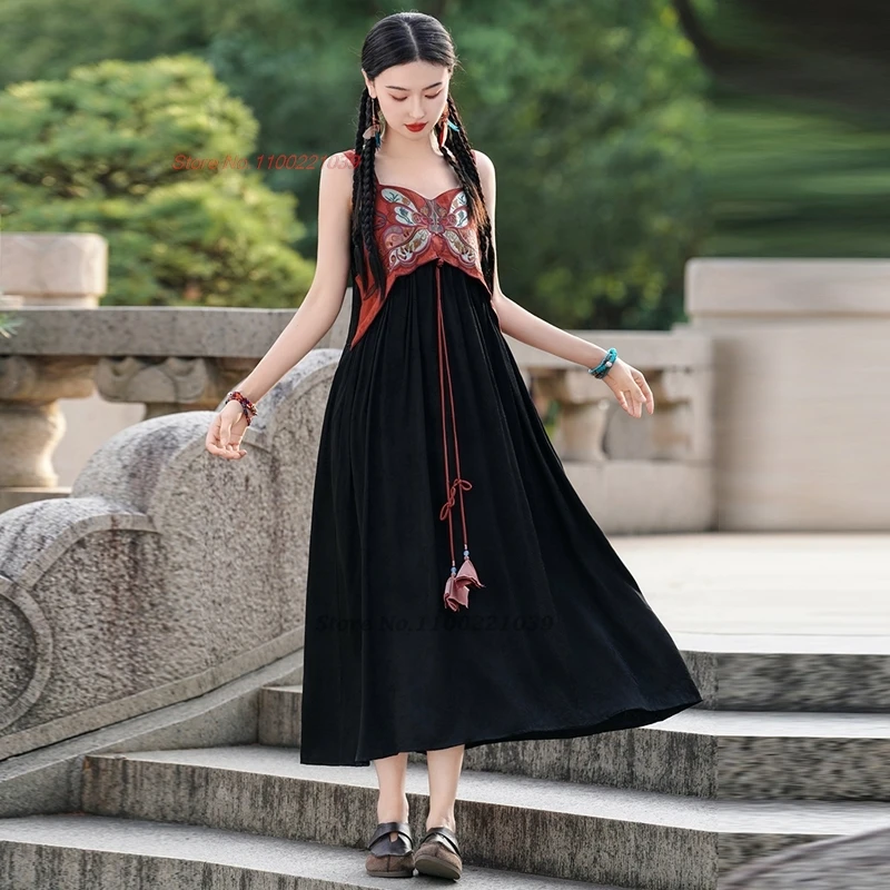 2025 traditional chinese vintage dress national flower embroidery sundress satin jacquard patchwork dress sleeveless folk dress
2025 traditional chinese vintage dress national flower embroidery sundress satin jacquard patchwork dress sleeveless folk dress
