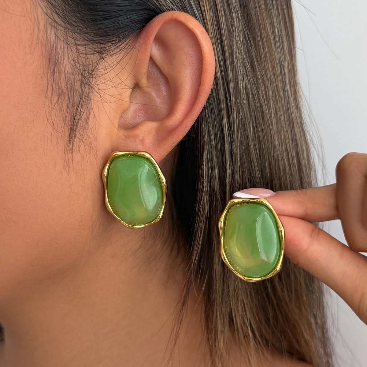 Lacteo 2026 Irregular Resin Stainless Steel Earring 18K Gold Plated Texture Statement Stud Ear Women Everyday Party Wear Jewelry
Lacteo 2026 Irregular Resin Stainless Steel Earring 18K Gold Plated Texture Statement Stud Ear Women Everyday Party Wear Jewelry