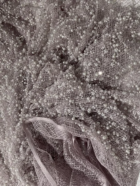 Niche Designer Tailor Taro Purple Lace Fabric Bottom Pearl Embroidered Evening Dress Socialite Style
Niche Designer Tailor Taro Purple Lace Fabric Bottom Pearl Embroidered Evening Dress Socialite Style