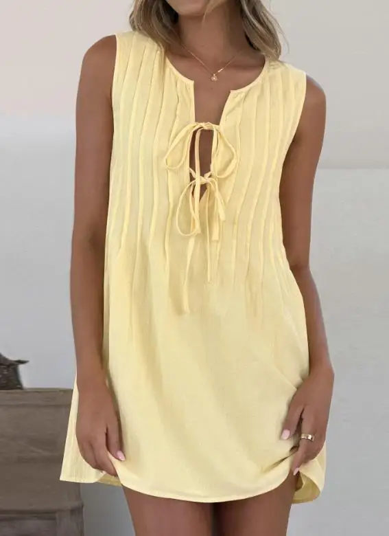 2026 Summer New Fashion Casual Women's Sleeveless Elegant Sexy Bow Hollow Dress Summer Sweet and Spicy Elegant French Skirt
2026 Summer New Fashion Casual Women's Sleeveless Elegant Sexy Bow Hollow Dress Summer Sweet and Spicy Elegant French Skirt