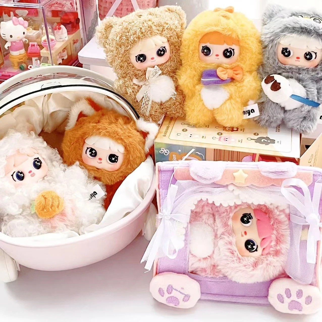 Meya V2 Cute Pet move about Series Виниловая плюшевая слепая коробка Сумка Подвеска Модная игрушка Животное Плюшевая виниловая кукла для лица Mystery Box Подарки
Meya V2 Cute Pet move about Series Виниловая плюшевая слепая коробка Сумка Подвеска Модная игрушка Животное Плюшевая виниловая кукла для лица Mystery Box Подарки