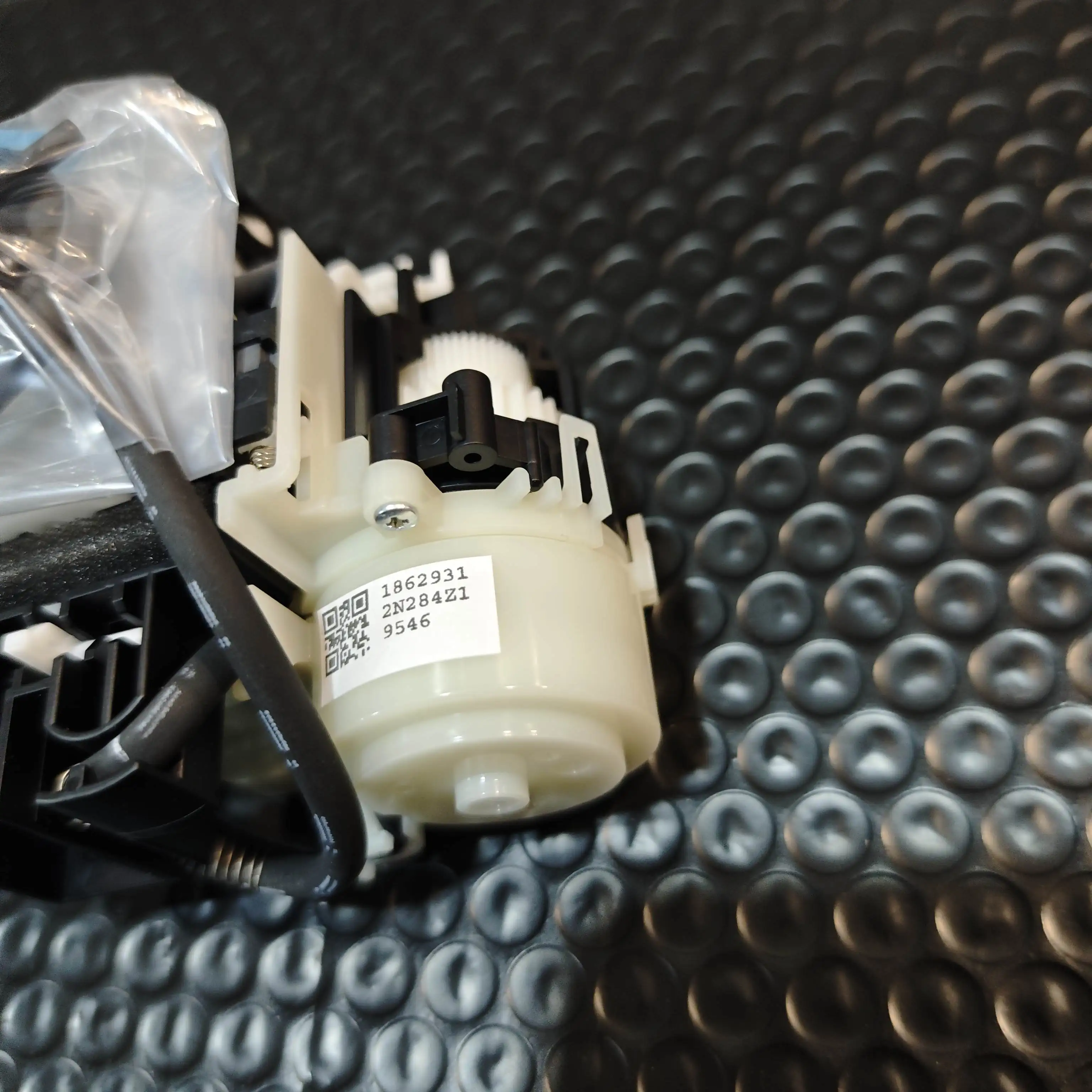 1880515, оригинальный новый чернильный насос для Epson L18058 L8058 L8168 L8188 L18050 L8050 L8180 L8160, чернильная система в сборе
1880515, оригинальный новый чернильный насос для Epson L18058 L8058 L8168 L8188 L18050 L8050 L8180 L8160, чернильная система в сборе