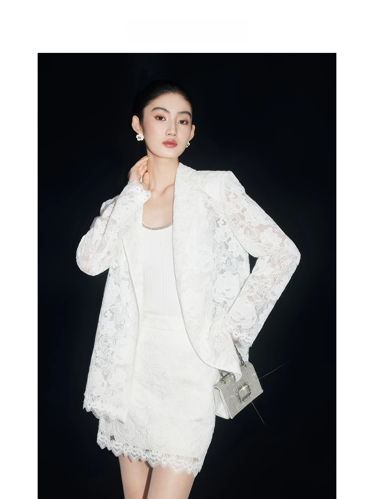 Mandyzhang Embossed Lace White High-Definition Suit Jacket Women's Spring Design Sensation West Set Elegant Straight Cut
Mandyzhang Embossed Lace White High-Definition Suit Jacket Women's Spring Design Sensation West Set Elegant Straight Cut
