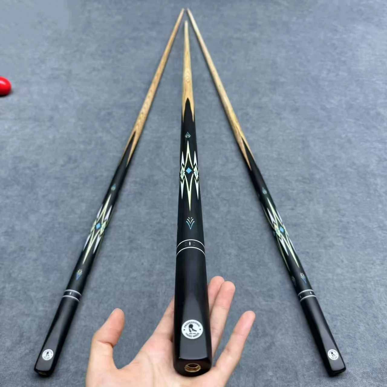 High-End Customized 1/2 Style Gray Wood Billiards Club Cover Professional Snooker Cue From Chinese Manufacturer in Wholesale
High-End Customized 1/2 Style Gray Wood Billiards Club Cover Professional Snooker Cue From Chinese Manufacturer in Wholesale