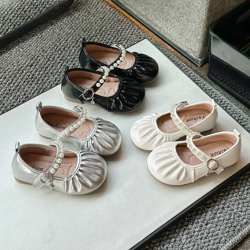 2024 Autumn New Children Leather Shoes for Girls Fashion Korean Style Soft Bottom Princess Wedding Anti-slippery Versatile Shoes
2024 Autumn New Children Leather Shoes for Girls Fashion Korean Style Soft Bottom Princess Wedding Anti-slippery Versatile Shoes
