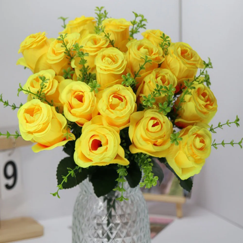 18 Heads Real Happy Flower 9 Colors Mini Natural Simulated Rose Photography Photo Gift Valentine's Day Flowers Home Decorative
18 Heads Real Happy Flower 9 Colors Mini Natural Simulated Rose Photography Photo Gift Valentine's Day Flowers Home Decorative