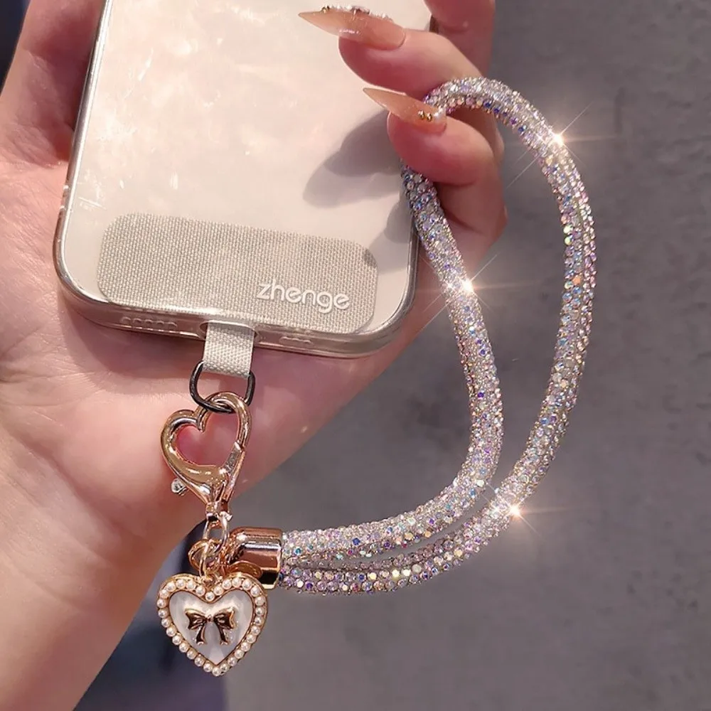Hanging Cord Glitter Rhinestone Phone Lanyard Short Wrist Style Handheld Diamond Phone Rope Anti Loss Full Diamond
Hanging Cord Glitter Rhinestone Phone Lanyard Short Wrist Style Handheld Diamond Phone Rope Anti Loss Full Diamond