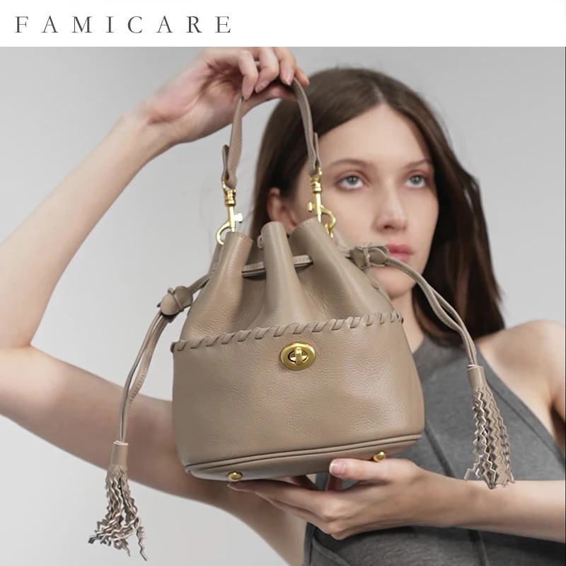 New Women Genuine Leather Tassel Drawstring Bucket Bag Ladies Single Shoulder Crossbody Bags Girls Premium Versatile Handbag
New Women Genuine Leather Tassel Drawstring Bucket Bag Ladies Single Shoulder Crossbody Bags Girls Premium Versatile Handbag