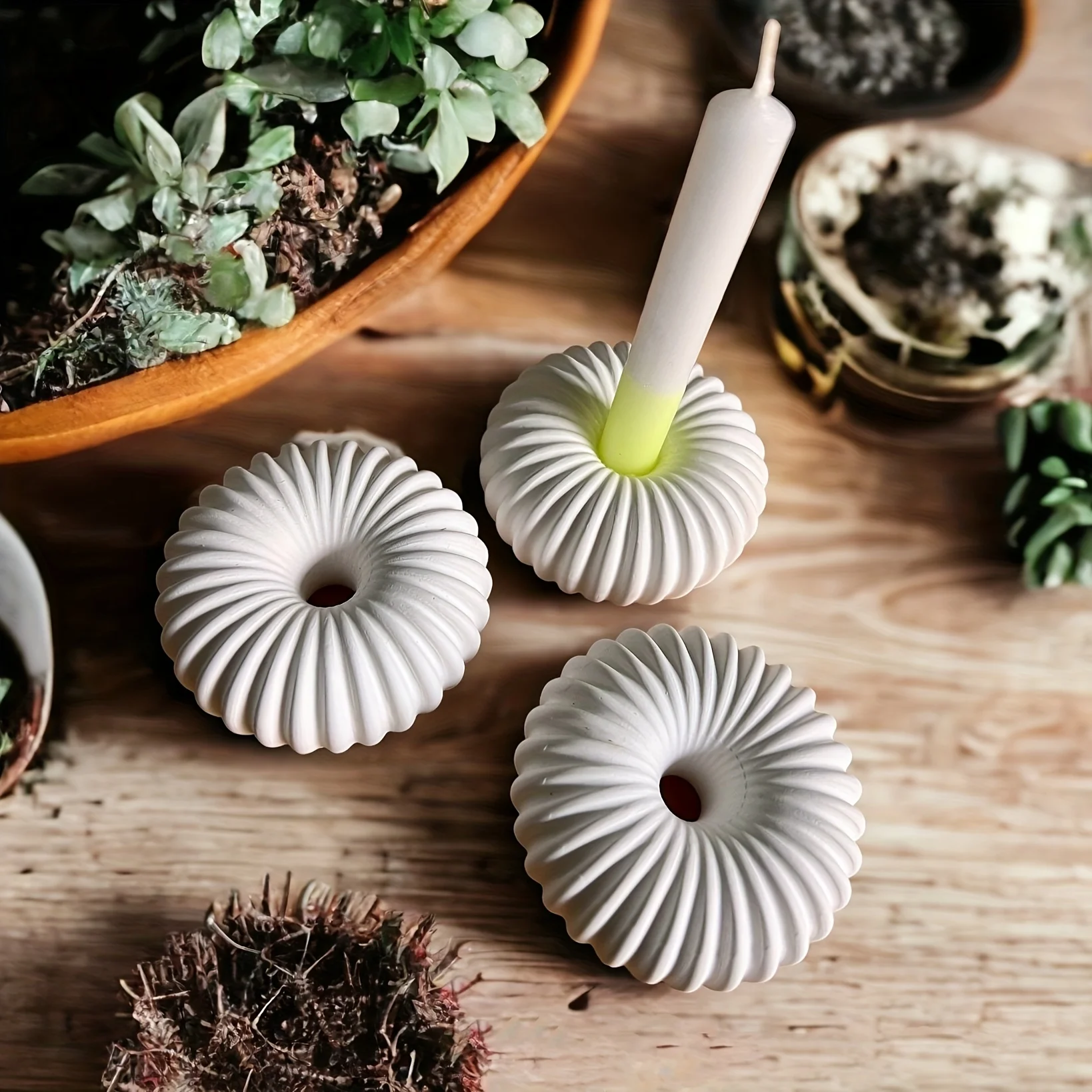 Ароматический подсвечник ветрозащитный вращающийся канделябр с полосатым дизайном для домашнего декора для ароматерапии праздничный подарок
Ароматический подсвечник ветрозащитный вращающийся канделябр с полосатым дизайном для домашнего декора для ароматерапии праздничный подарок