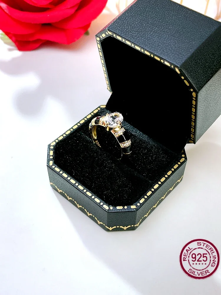 Drop Glazed Egg shaped White Diamond Broken Ice Cut 925 Sterling Silver Ring Set with High Carbon Diamond Wedding Jewelry
Drop Glazed Egg shaped White Diamond Broken Ice Cut 925 Sterling Silver Ring Set with High Carbon Diamond Wedding Jewelry