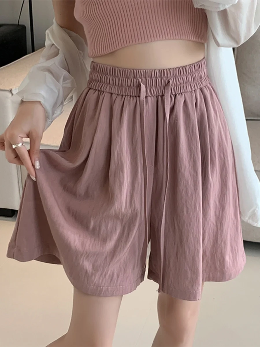 Ice Silk Thin Wide Leg Short Pants Women's Summer New Small Size Elastic Waist Slim Loose Casual Five-Quarter Pants
Ice Silk Thin Wide Leg Short Pants Women's Summer New Small Size Elastic Waist Slim Loose Casual Five-Quarter Pants