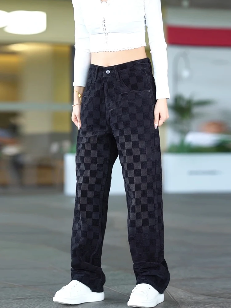 Высококачественные винтажные прямые джинсы в клетку свободного кроя для мужчин и женщин, осенне-зимние модные городские стильные прочные брюки прямого кроя
Высококачественные винтажные прямые джинсы в клетку свободного кроя для мужчин и женщин, осенне-зимние модные городские стильные прочные брюки прямого кроя
