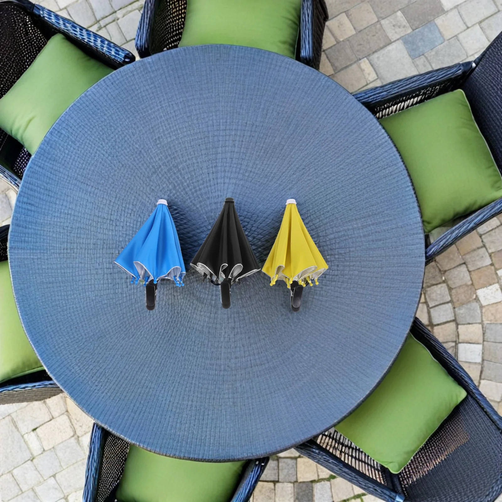 3pcs Outdoor Phone Sun Shade Umbrella Clip-On Waterproof Sunshade For Hiking Cycling Travel Lightweight Portable Rain Cover 
3pcs Outdoor Phone Sun Shade Umbrella Clip-On Waterproof Sunshade For Hiking Cycling Travel Lightweight Portable Rain Cover