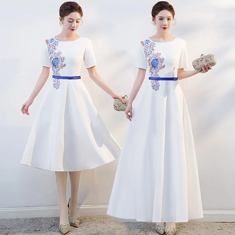 Ele Long-Qipao Evening Gown for Women Chorus Performance Award Ceremony Hotel Reception Bridesmaid Traditional Chinese Sle
Ele Long-Qipao Evening Gown for Women Chorus Performance Award Ceremony Hotel Reception Bridesmaid Traditional Chinese Sle
