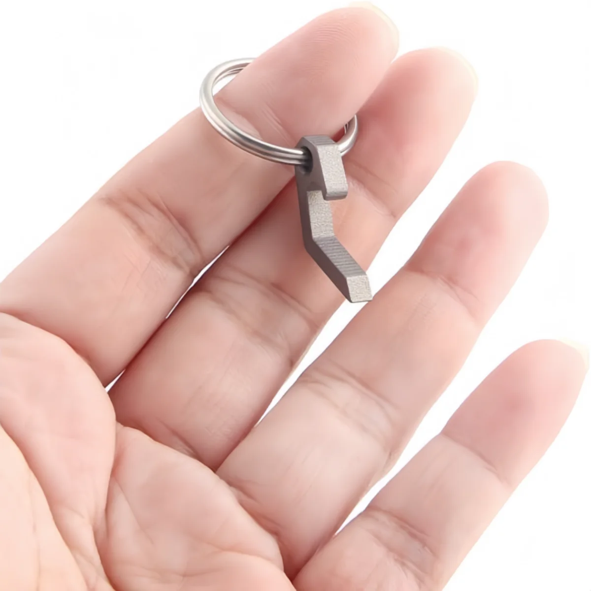 Mini Bottle Opener Keychain Outdoor Camping Tool Lightweight Pocket Carry Gear For Beer Bottle Camp Hiking Adventure Accessories
Mini Bottle Opener Keychain Outdoor Camping Tool Lightweight Pocket Carry Gear For Beer Bottle Camp Hiking Adventure Accessories