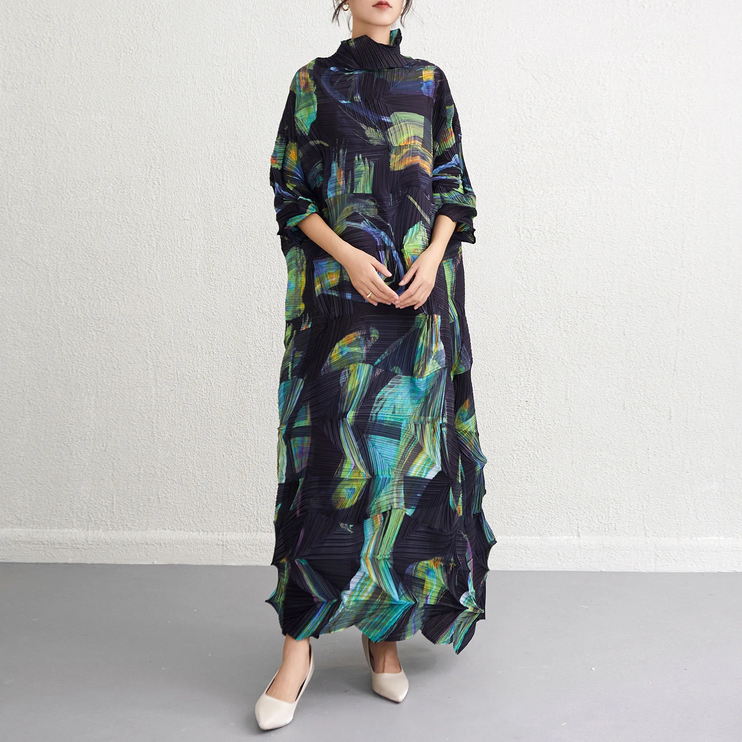 Miyake Pleated Plus Size Dress 2025 Spring and Summer New Irregular Print Waisted Premium Feeling Long Dresses
Miyake Pleated Plus Size Dress 2025 Spring and Summer New Irregular Print Waisted Premium Feeling Long Dresses