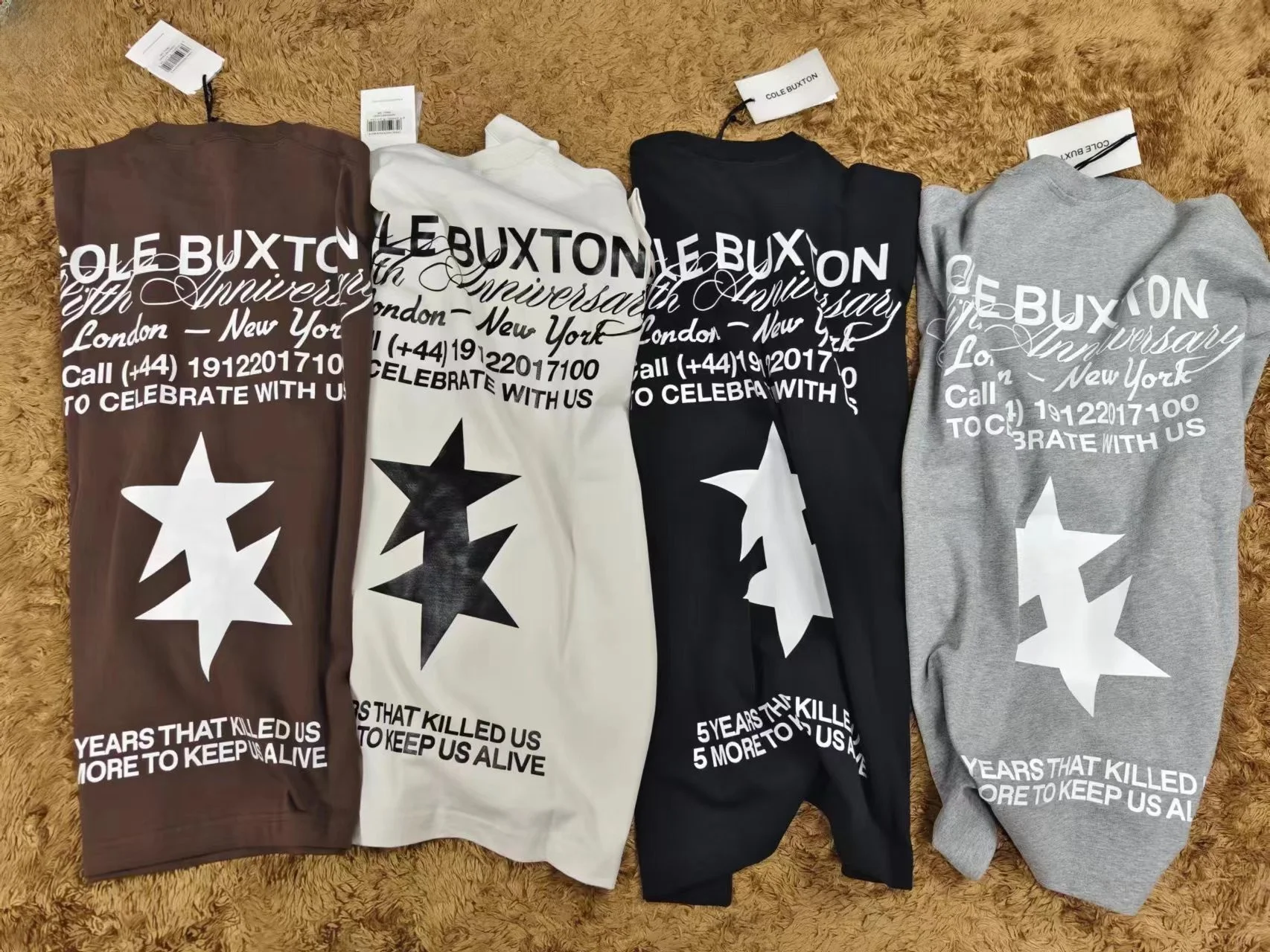 ex Cole Buxton Heavyweight Cotton ort Sve T-irt with Chest ket And Star Print Loose Fit Youthful Summer Casual ...
ex Cole Buxton Heavyweight Cotton ort Sve T-irt with Chest ket And Star Print Loose Fit Youthful Summer Casual ...