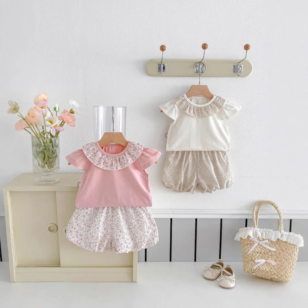2025 Infant and Young Children's Summer Thin Collection 2025 New Baby Style Floral Short Sleeve Shorts Two Piece Set
2025 Infant and Young Children's Summer Thin Collection 2025 New Baby Style Floral Short Sleeve Shorts Two Piece Set