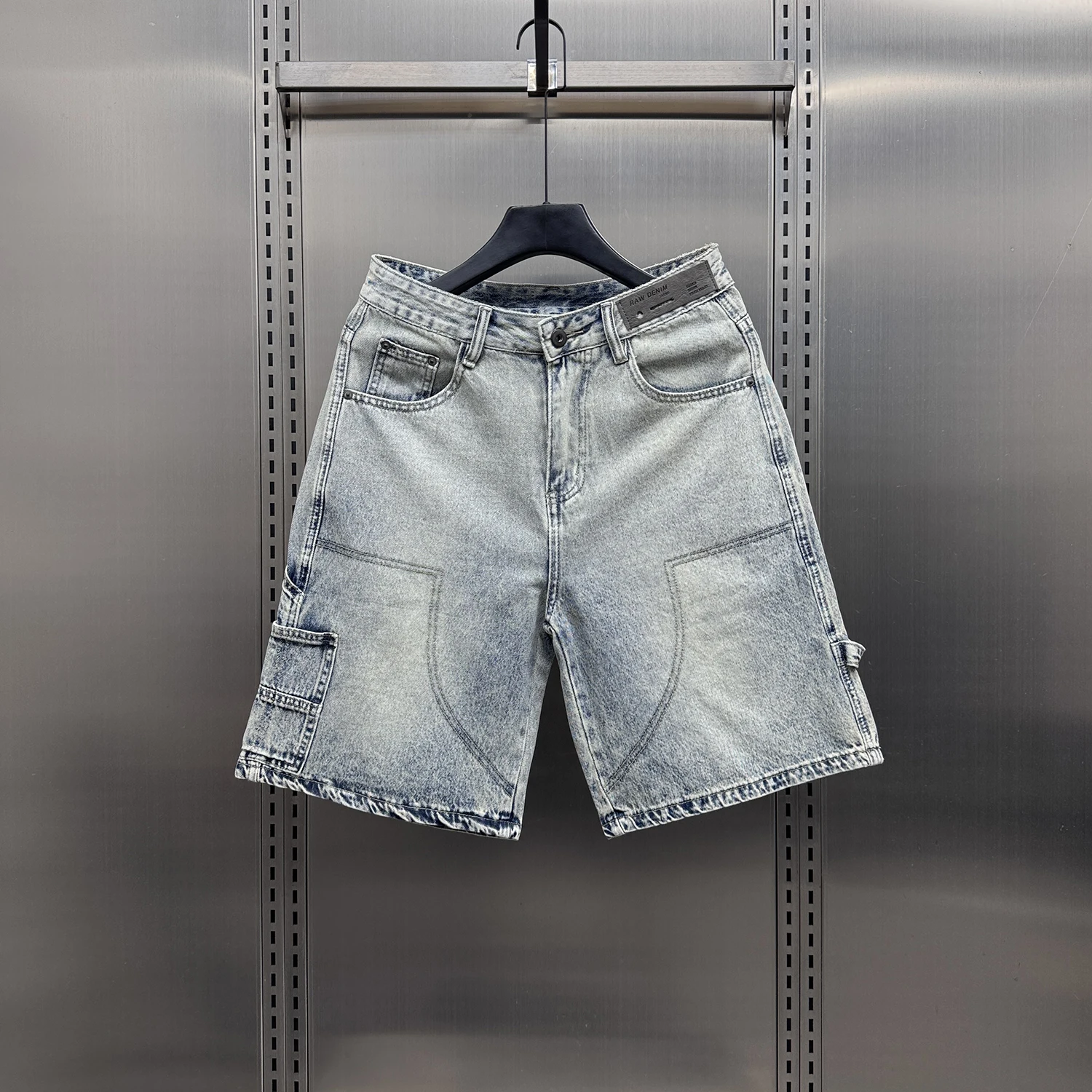 Retro American Denim Shorts for Men Summer 2025 Washed out Loose Wide Leg Workwear Shorts Youth Trend Wear Resistant Thin
Retro American Denim Shorts for Men Summer 2025 Washed out Loose Wide Leg Workwear Shorts Youth Trend Wear Resistant Thin