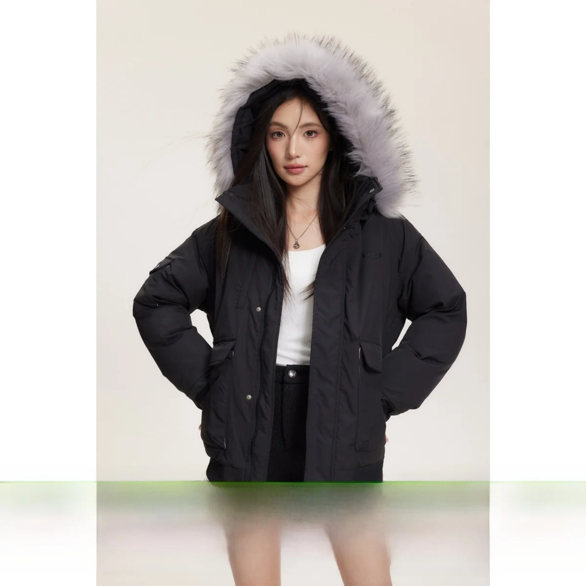 AOAOSU Bla Fur Collar Hooded Cotton Jaet Women Loose Winter Thiened Parka Coat Korean Sle Long Sve Zipper Closure
AOAOSU Bla Fur Collar Hooded Cotton Jaet Women Loose Winter Thiened Parka Coat Korean Sle Long Sve Zipper Closure