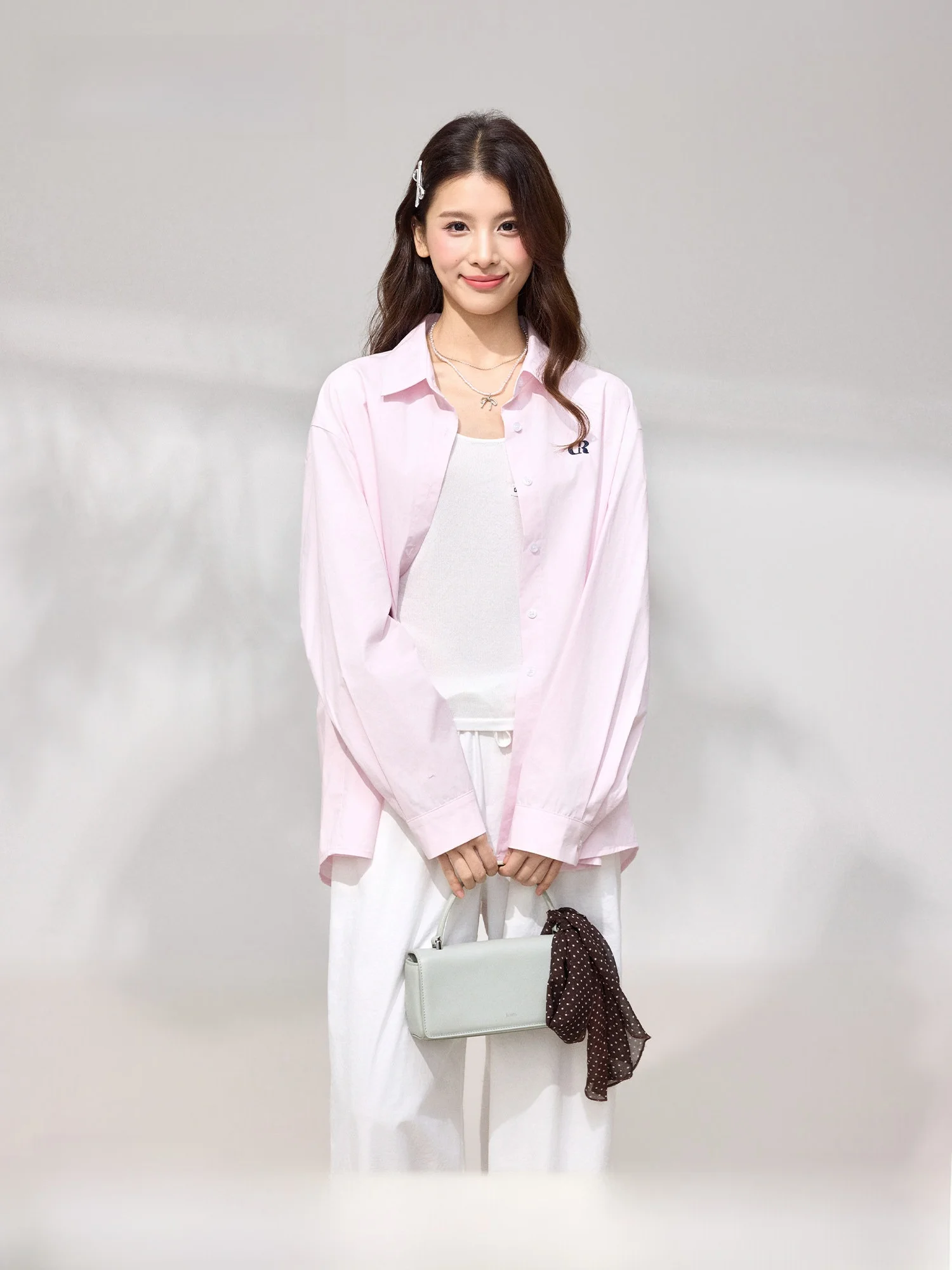 Pink Letter Embroidery Shirt Women's Versatile Slimming Cotton Long Sleeve Spring Outerwear Casual Fit Field Space
Pink Letter Embroidery Shirt Women's Versatile Slimming Cotton Long Sleeve Spring Outerwear Casual Fit Field Space