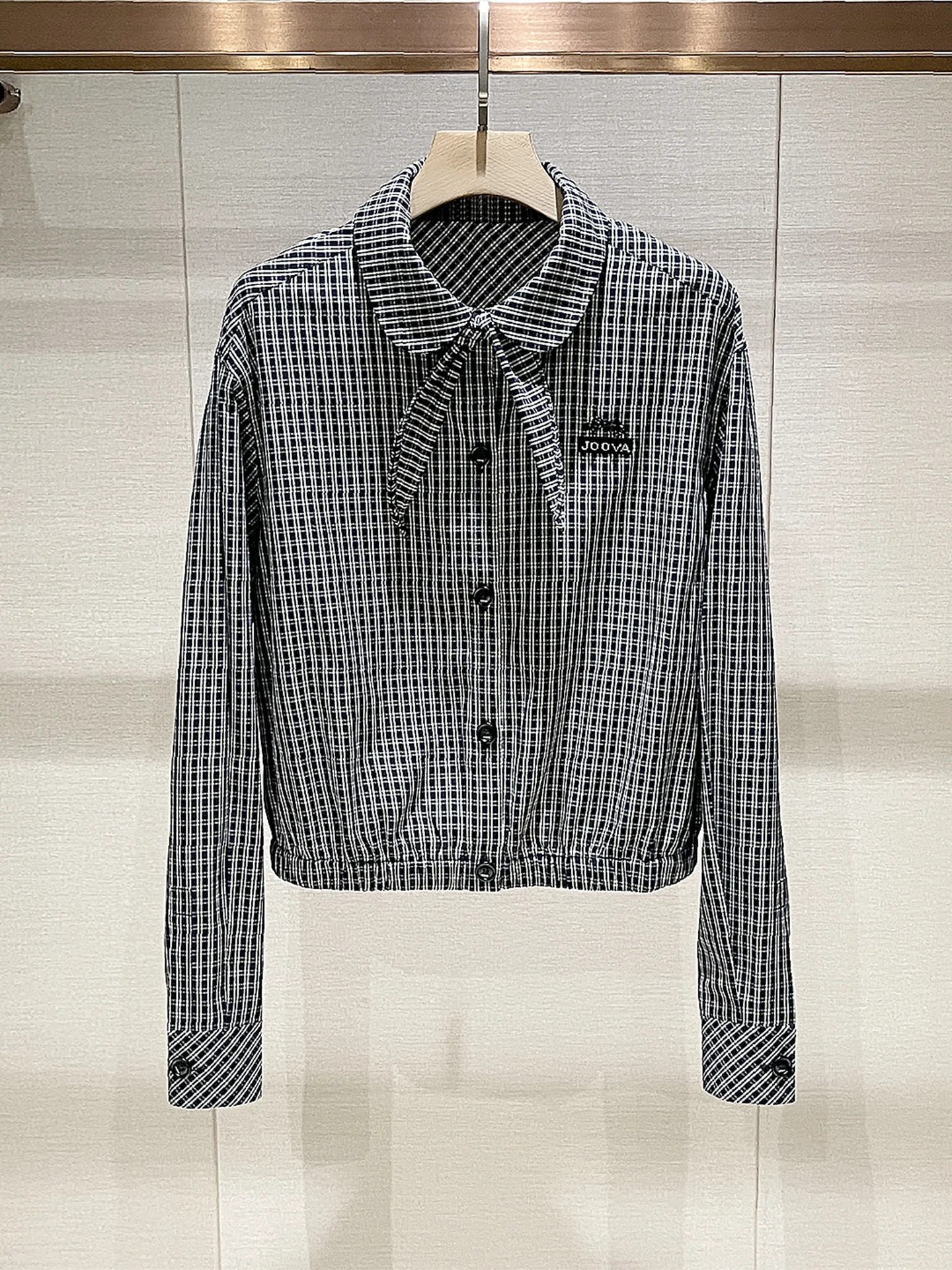 Ретро-топ с художественным цветочным принтом для женщин, весенний, легкий, с милым воротником-куклой, уникальный, с эффектом утяжки на талии
Ретро-топ с художественным цветочным принтом для женщин, весенний, легкий, с милым воротником-куклой, уникальный, с эффектом утяжки на талии