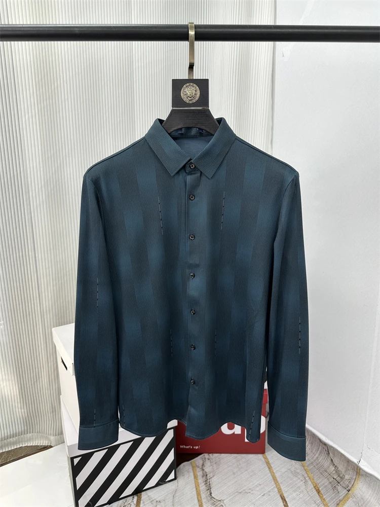 Casual Men's Shirt Fashionable Dark Pattern Embroidery Thin Smooth Skin-friendly Anti-wrinkle No-iron Spring Summer Shirt
Casual Men's Shirt Fashionable Dark Pattern Embroidery Thin Smooth Skin-friendly Anti-wrinkle No-iron Spring Summer Shirt