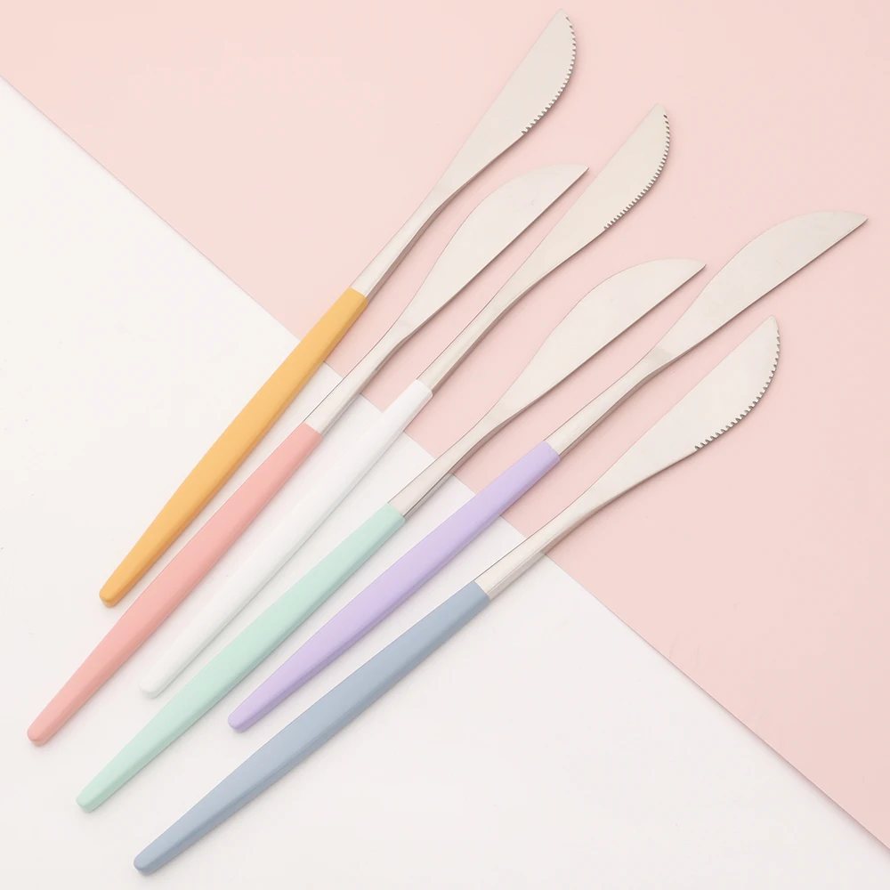 Набор разноцветных столовых приборов из нержавеющей стали, 6 шт.
Набор разноцветных столовых приборов из нержавеющей стали, 6 шт.