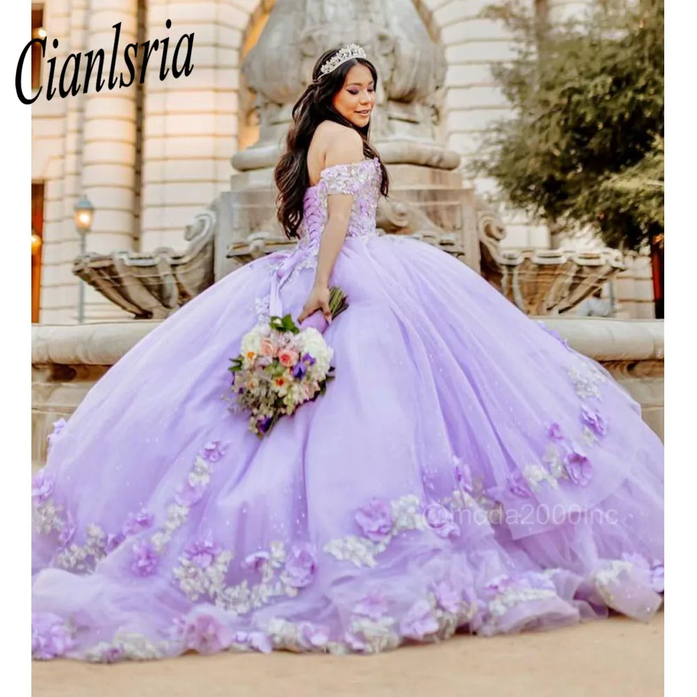 Lilac Quinceanera Dresses Ball Gown Off Shoulder 3D Rose Flowers Puffy Sweet 16 Dress Celebrity Party Gowns Graduation
Lilac Quinceanera Dresses Ball Gown Off Shoulder 3D Rose Flowers Puffy Sweet 16 Dress Celebrity Party Gowns Graduation