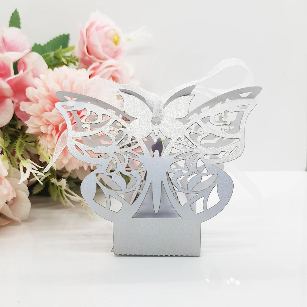 100pcs Laser Cut Butterfly Candy Box Packaging Gifts For Guests Boxes Baptism Bitrhday Wedding Party Decorations Favors Supplies
100pcs Laser Cut Butterfly Candy Box Packaging Gifts For Guests Boxes Baptism Bitrhday Wedding Party Decorations Favors Supplies