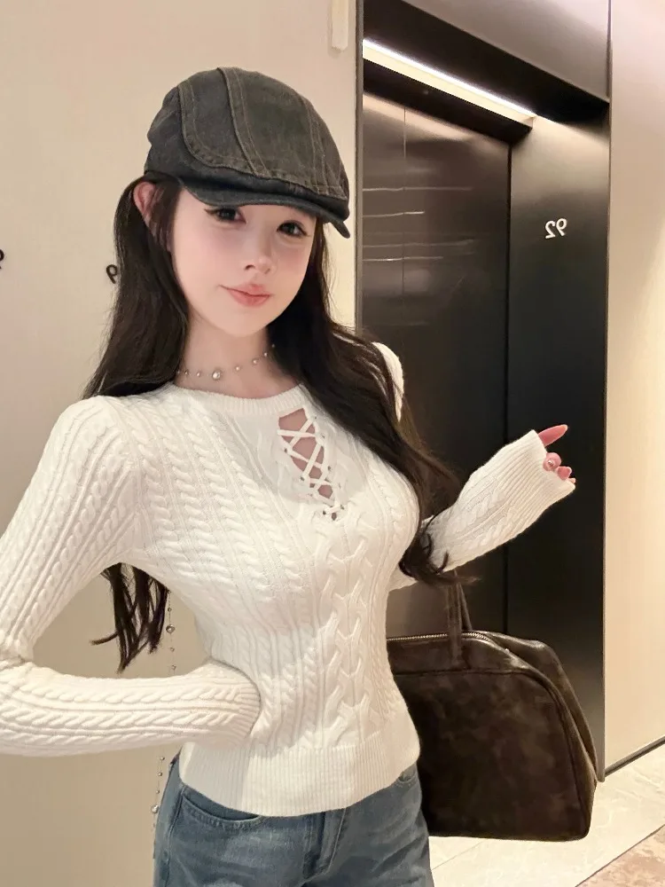 Spicy Girl Autumn Winter New Style Hollow Knitted Long Sleeve Women's Base Shirt Inner Wear Can Be Worn outside Pure Desire D...
Spicy Girl Autumn Winter New Style Hollow Knitted Long Sleeve Women's Base Shirt Inner Wear Can Be Worn outside Pure Desire D...