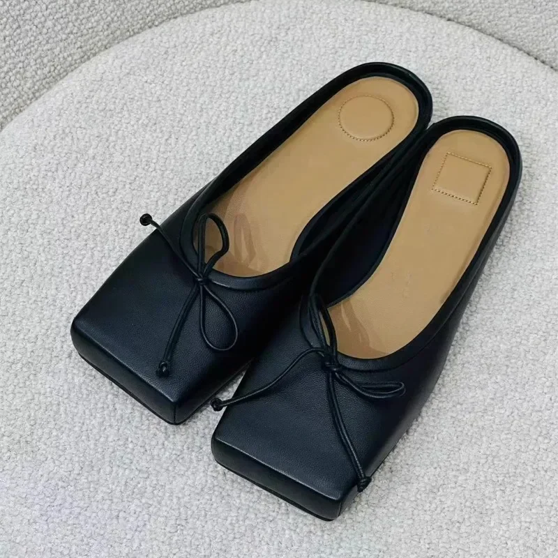 Bow Luxury Women Shoes Designer Slippers Flats Sandals 2024 Trend Heels Square Toe Casual Mules Flip Flops Sandalias De Mujer
Bow Luxury Women Shoes Designer Slippers Flats Sandals 2024 Trend Heels Square Toe Casual Mules Flip Flops Sandalias De Mujer