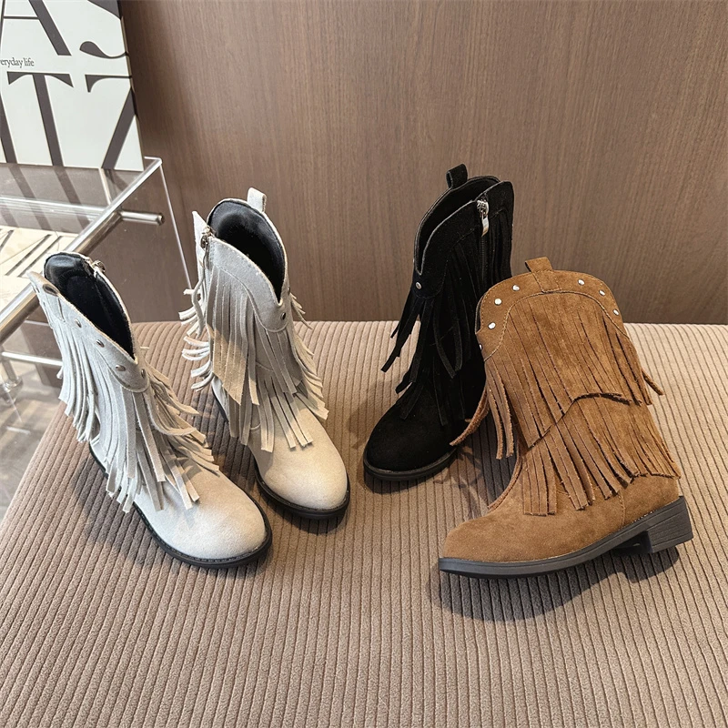2025 Autumn New Children's Ankle Boots Retro Tassel Girls Fashion Princess Boots Solid Color Causal Non-slip Kids Leather Boots
2025 Autumn New Children's Ankle Boots Retro Tassel Girls Fashion Princess Boots Solid Color Causal Non-slip Kids Leather Boots