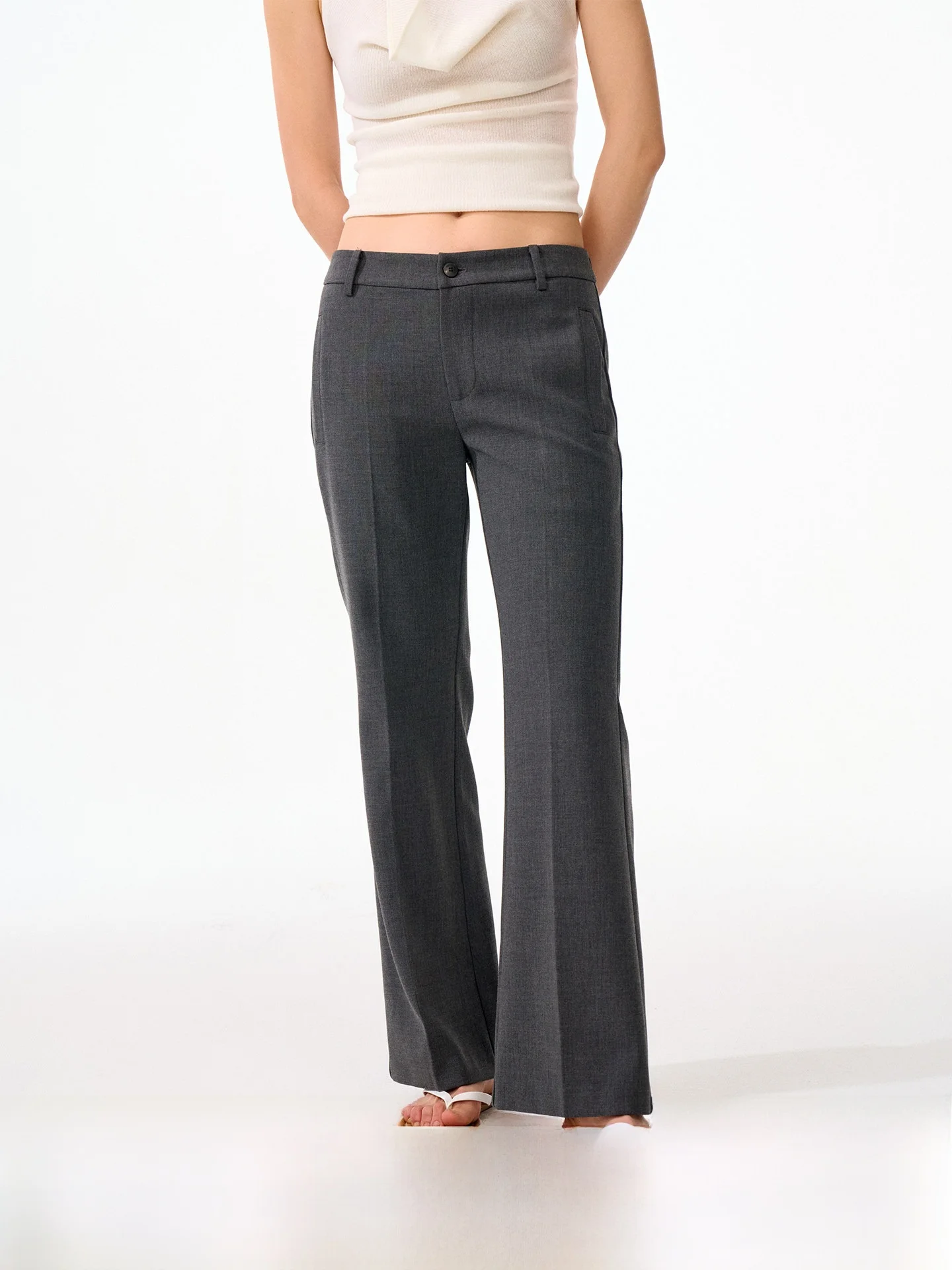 Classic FIRSTFLOOR Retro Flared Pants Low Waist Anti-Wrinkle Straight Cut Fashionable Ladies Casual Trousers Polyester Viscos...
Classic FIRSTFLOOR Retro Flared Pants Low Waist Anti-Wrinkle Straight Cut Fashionable Ladies Casual Trousers Polyester Viscos...