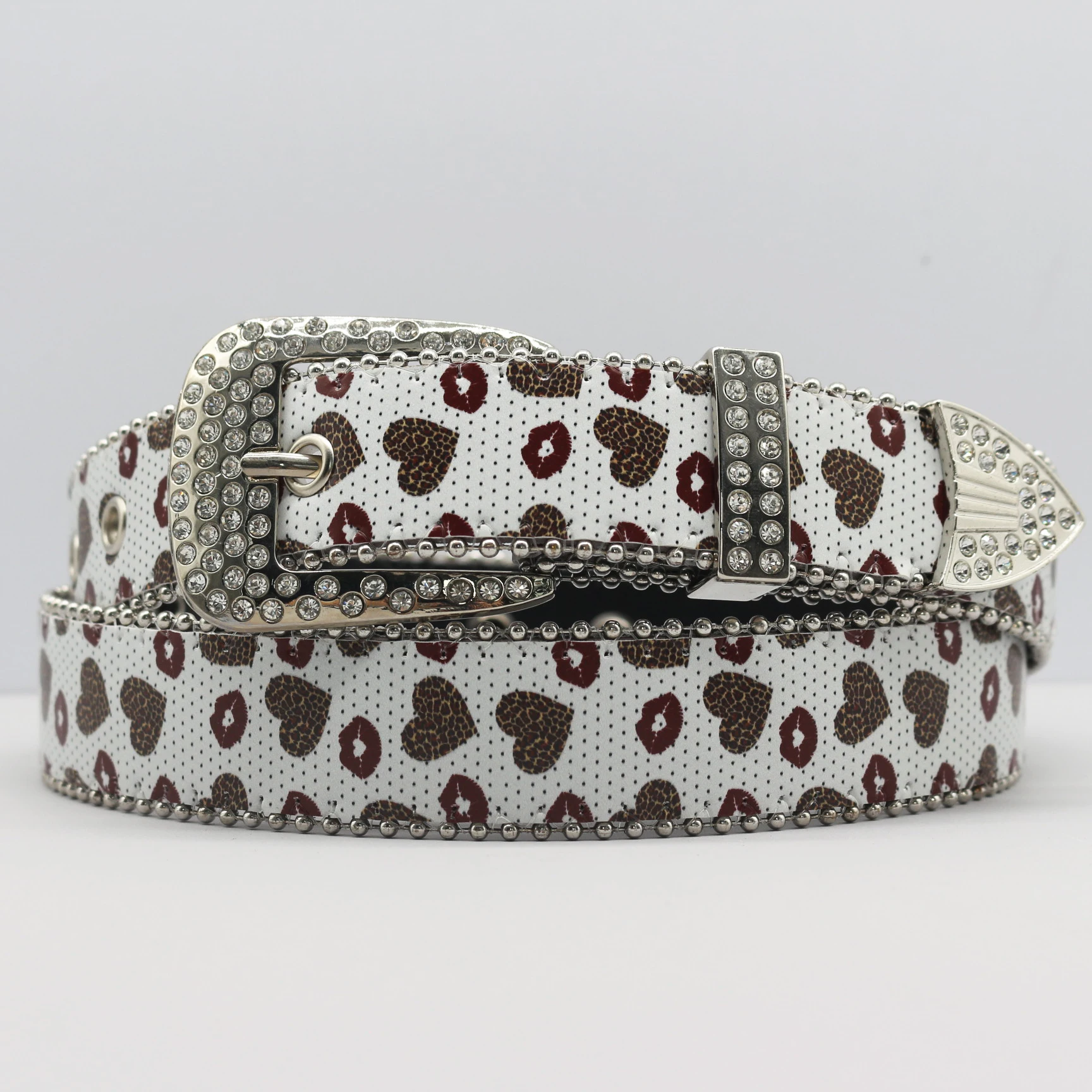 Повседневный ремень с принтом, ремень в форме сердца со стразами в уличном стиле, джинсовый ремень, вечеринка, пляж, повседневный, повседневный наряд для поездок на работу.
Повседневный ремень с принтом, ремень в форме сердца со стразами в уличном стиле, джинсовый ремень, вечеринка, пляж, повседневный, повседневный наряд для поездок на работу.