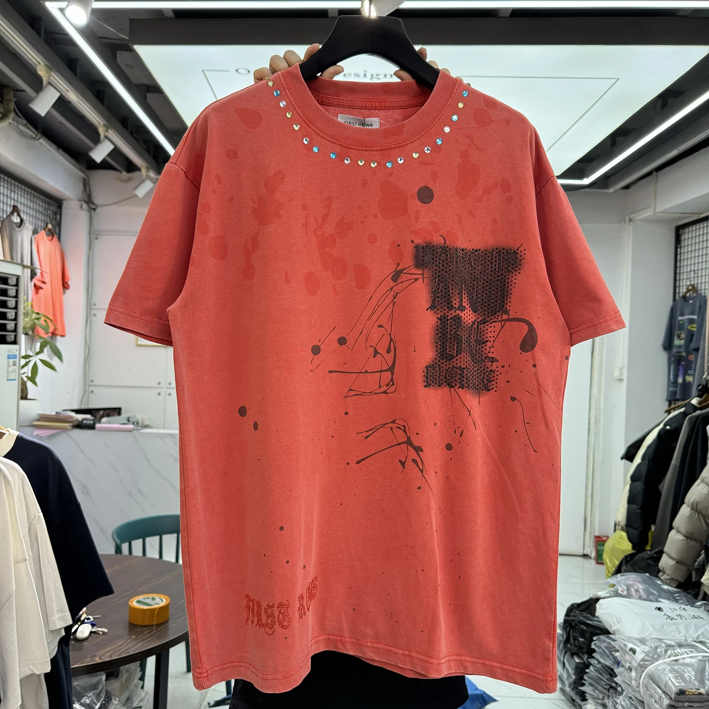 Retro Washed American Street Style Skull Pattern Printed Glitter T-Shirt Unisex Loose Fit Short Sleeve Hip Hop Style Top
Retro Washed American Street Style Skull Pattern Printed Glitter T-Shirt Unisex Loose Fit Short Sleeve Hip Hop Style Top