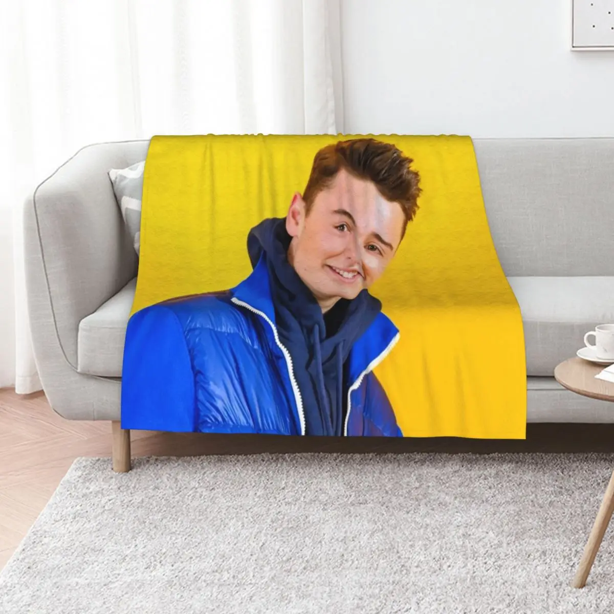 Noah Schnapp Blue Jacket Throw Blanket Blankets For Sofas Shaggy Furry Beautifuls Blankets
Noah Schnapp Blue Jacket Throw Blanket Blankets For Sofas Shaggy Furry Beautifuls Blankets