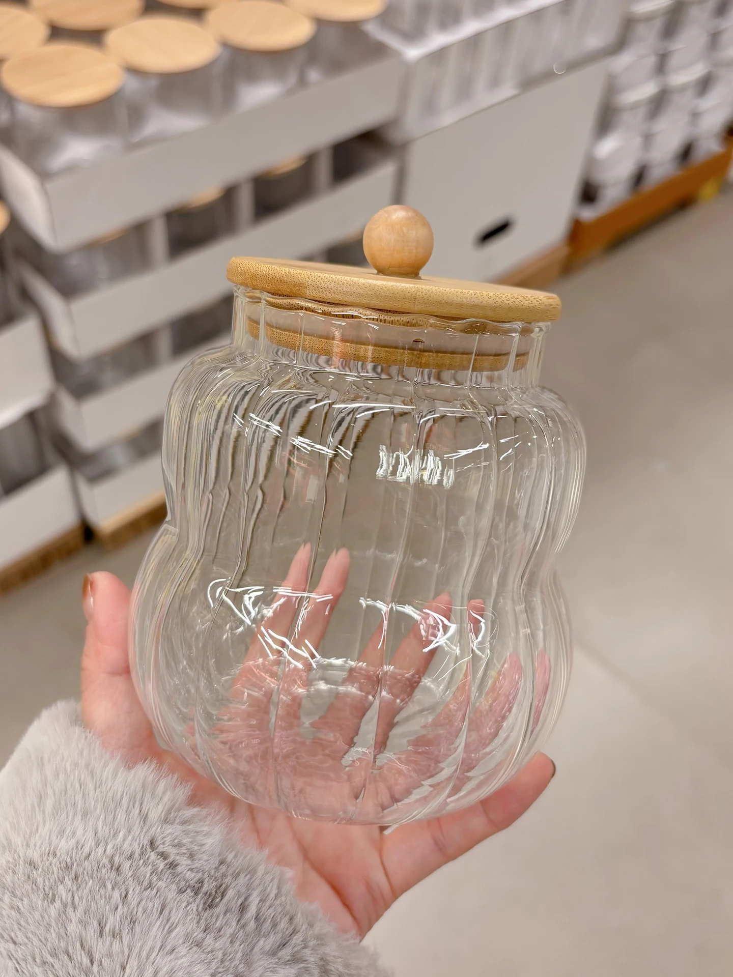 Sealed Glass Storage Jar High Borosilicate round Candy Container Dustproof Moistureproof Kitchen Storage Canister Non-microwave
Sealed Glass Storage Jar High Borosilicate round Candy Container Dustproof Moistureproof Kitchen Storage Canister Non-microwave