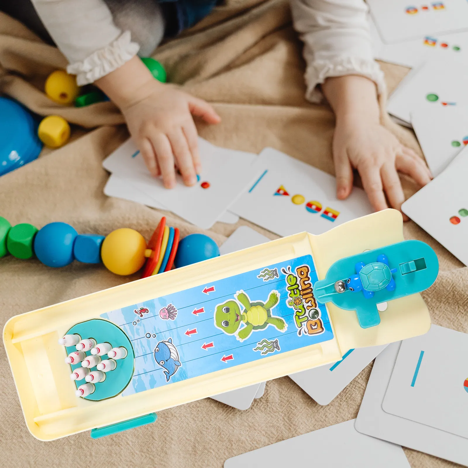 1Set Table Top Mini Bowling Game for Kids Indoor Educational Playset Strong Long-Lasting Material Develops Coordination
1Set Table Top Mini Bowling Game for Kids Indoor Educational Playset Strong Long-Lasting Material Develops Coordination