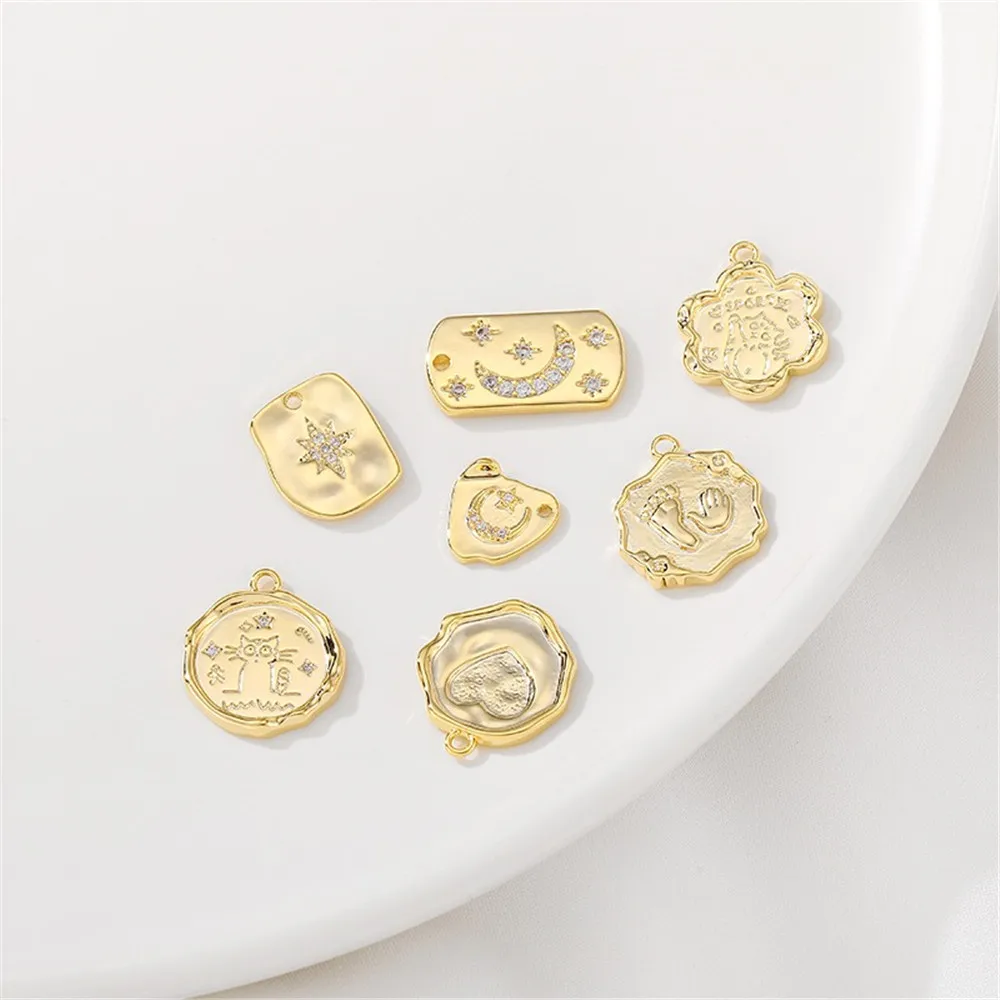14K Gold-plated Zirconium Flower Pendant Star Moon Charm Pendant DIY Jewelry Beads for Necklace Bracelet Craft Accessories
14K Gold-plated Zirconium Flower Pendant Star Moon Charm Pendant DIY Jewelry Beads for Necklace Bracelet Craft Accessories