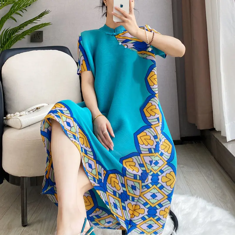 Dress female 2023 Summer new fold printing loose fashionable o neck retro short -sleeved light luxury medium long dress female
Dress female 2023 Summer new fold printing loose fashionable o neck retro short -sleeved light luxury medium long dress female