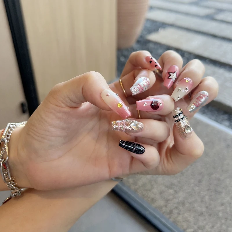 Hand-painted Y2K Sweet Pure Hand-worn Nail Middle Ladder Length 3D Relief Series Nail Art Five-pointed Star Mandarin Duck
Hand-painted Y2K Sweet Pure Hand-worn Nail Middle Ladder Length 3D Relief Series Nail Art Five-pointed Star Mandarin Duck