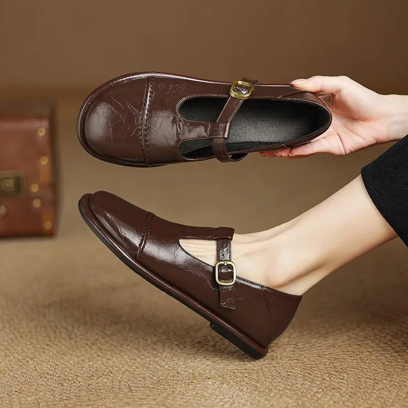 SIMLOVEYO New Luxury Retro Brown Black Large Size 43 Soft Casual Daily Office Lady Shoes Breathable Women Flats Round Toe Buckle
SIMLOVEYO New Luxury Retro Brown Black Large Size 43 Soft Casual Daily Office Lady Shoes Breathable Women Flats Round Toe Buckle