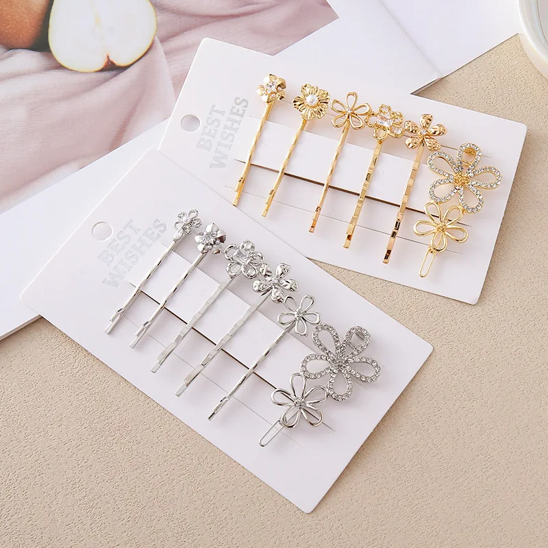 Sweet Crystal Hair Clips 2PCS Korean Love Heart Flower Bar Clip for Women Girls Side Bangs Cute Decor Durable Kit
Sweet Crystal Hair Clips 2PCS Korean Love Heart Flower Bar Clip for Women Girls Side Bangs Cute Decor Durable Kit