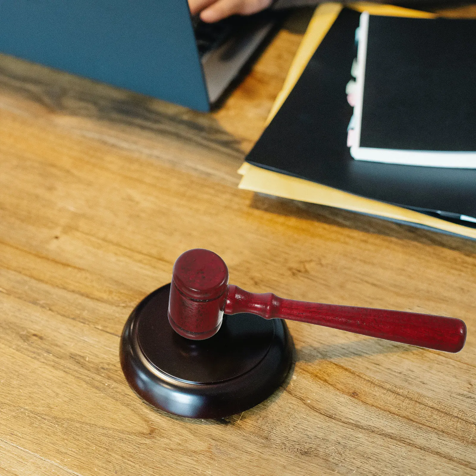 Solid Wood Judge Gavel Mini Auction Hammer for Lawyers Judges Chairmen Executives Party Favor Ceremony Prop Clear Loud Knock
Solid Wood Judge Gavel Mini Auction Hammer for Lawyers Judges Chairmen Executives Party Favor Ceremony Prop Clear Loud Knock