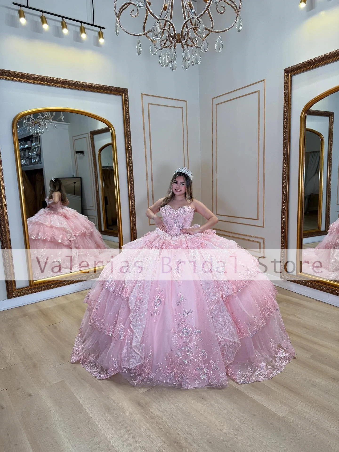 Розовое платье Quinceanera, бальное платье с кружевной аппликацией, корсет с бисером, Sweet 16, Vestido De 15 Anos, платье для дня рождения по индивидуальному заказу
Розовое платье Quinceanera, бальное платье с кружевной аппликацией, корсет с бисером, Sweet 16, Vestido De 15 Anos, платье для дня рождения по индивидуальному заказу