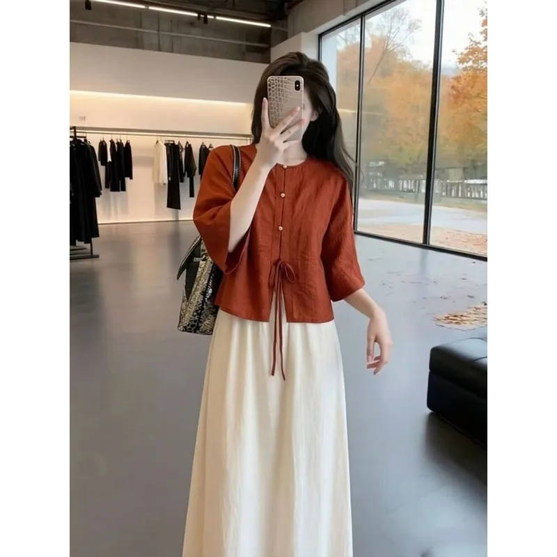 Women New Chinese Style Two Piece Outfit Summer Drawstring Loose Top Long Flow Skirt Casual Suit
Women New Chinese Style Two Piece Outfit Summer Drawstring Loose Top Long Flow Skirt Casual Suit